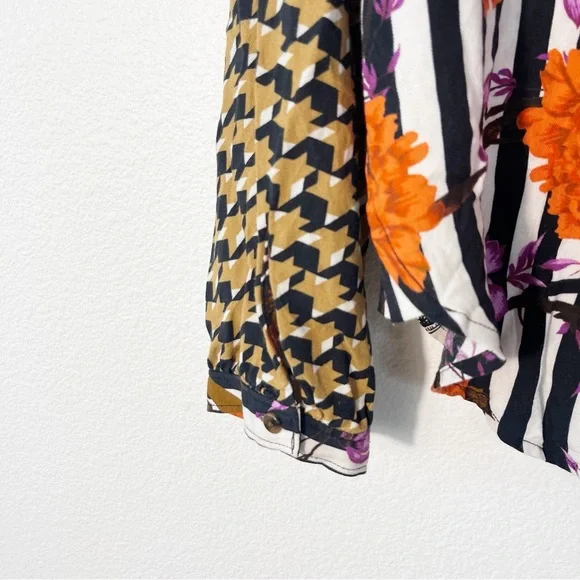 Anthropologie Maeve La Paz Contrast Button-Down Shirt Size Medium Long Sleeve - Picture 6 of 9